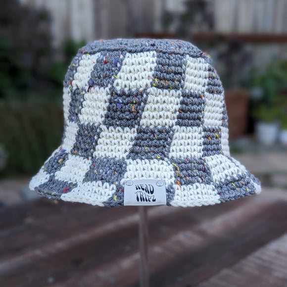 Checkered Bucket Hat - Dark Gray Tweed & Aran