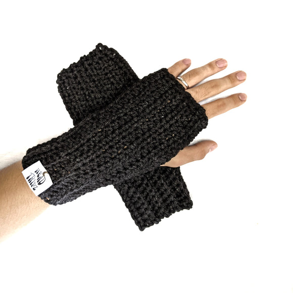 Wrist Warmer - Charcoal